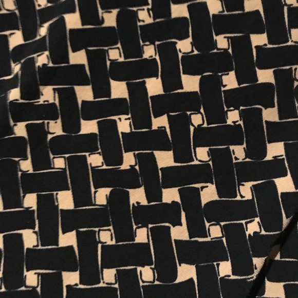 LuLaRoe NWT Large Irma - Picture 2 of 4